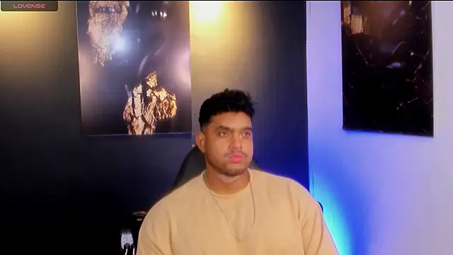 Big furry bear13 online show from November 2025 06:56:02 AM