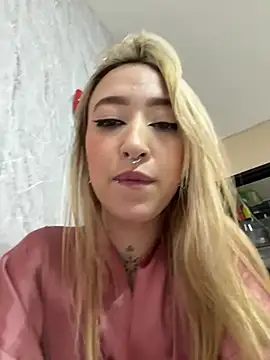 MollyCruz online show from June 2026 02:16:01 AM