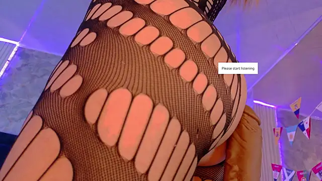 MollyCruz online show from July 2026 01:04:02 PM