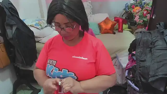 Mrs mommy  online show from May 2026 07:21:01 PM