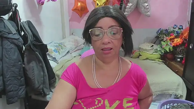 Mrs mommy  online show from May 2026 06:57:02 PM