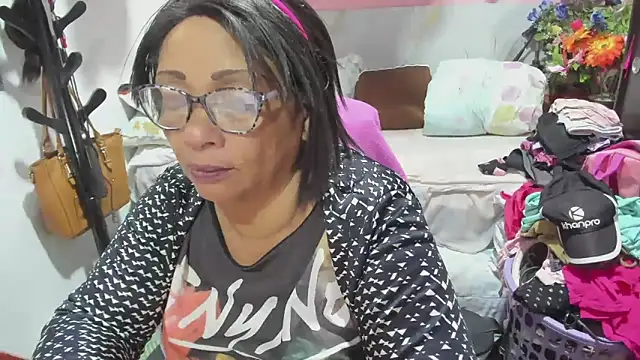 Mrs mommy  online show from June 2026 01:28:02 AM