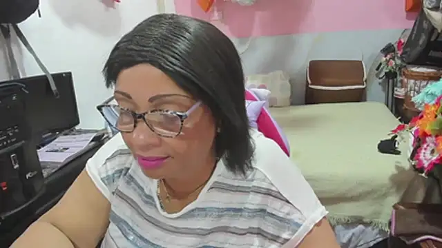 Mrs mommy  online show from July 2026 07:01:02 PM