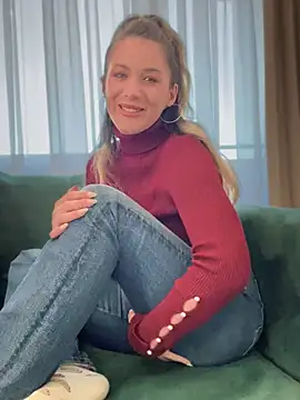 HotXMom online show from January 2025 10:19:01 AM