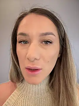 HotXMom online show from January 2025 04:43:01 AM