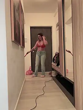 HotXMom online show from February 2025 11:10:02 AM