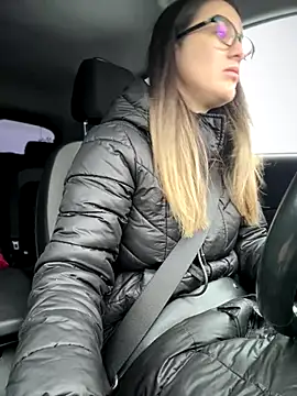 HotXMom online show from January 2026 07:11:02 AM