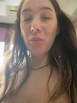 HotXMom online show from May 2026 05:58:02 AM