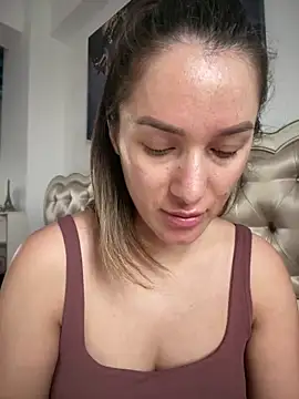 HotXMom online show from June 2026 06:48:02 AM