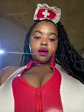 Linahlove online show from February 2025 07:03:01 PM