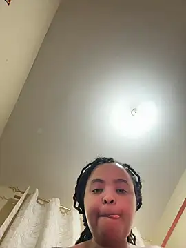Linahlove online show from July 2026 10:08:02 PM