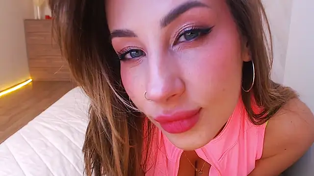 Magic Eyes   online show from May 2026 03:13:01 AM