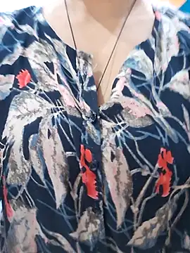 Snapshot of Ishikarana chatting on December 2024 03:07:02 AM Ishikarana online show from December 2024 03:07:02 AM