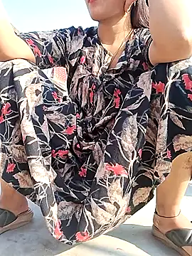 Snapshot of Ishikarana chatting on December 2024 08:11:02 AM Ishikarana online show from December 2024 08:11:02 AM