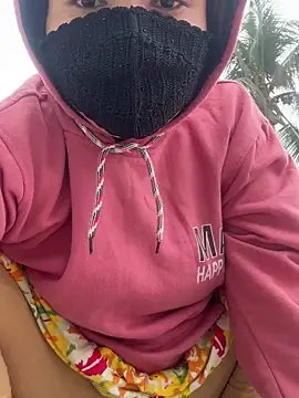 Snapshot of Ishikarana chatting on December 2025 05:03:02 AM Ishikarana online show from December 2025 05:03:02 AM