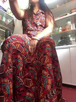 Snapshot of Ishikarana chatting on February 2026 05:13:02 AM Ishikarana online show from February 2026 05:13:02 AM