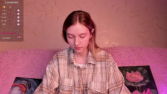 Ksuhesa online show from March 2025 01:51:01 PM