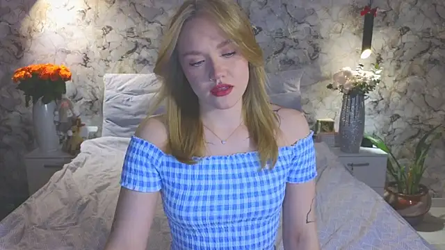 Snapshot of Aurora_Golden1 chatting on February 2026 04:58:02 PM Aurora Golden1 online show from February 2026 04:58:02 PM