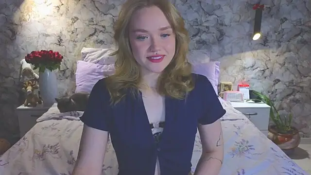 Snapshot of Aurora_Golden1 chatting on March 2026 01:31:02 AM Aurora Golden1 online show from March 2026 01:31:02 AM