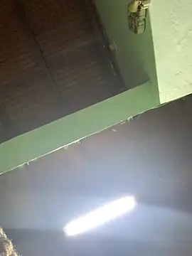 Snapshot of SOYMRX chatting on January 2025 01:53:02 AM SOYMRX online show from January 2025 01:53:02 AM