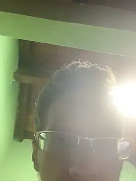 Snapshot of SOYMRX chatting on March 2025 01:53:02 AM SOYMRX online show from March 2025 01:53:02 AM