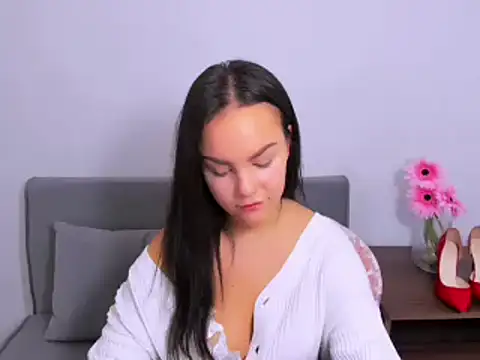 KendalNew online show from February 2025 08:13:02 PM