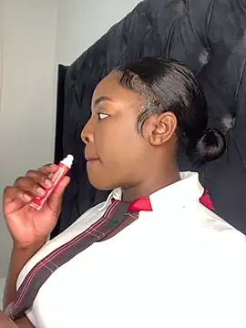 Snapshot of Ass-Queen chatting on January 2026 01:05:02 PM Ass-Queen online show from January 2026 01:05:02 PM