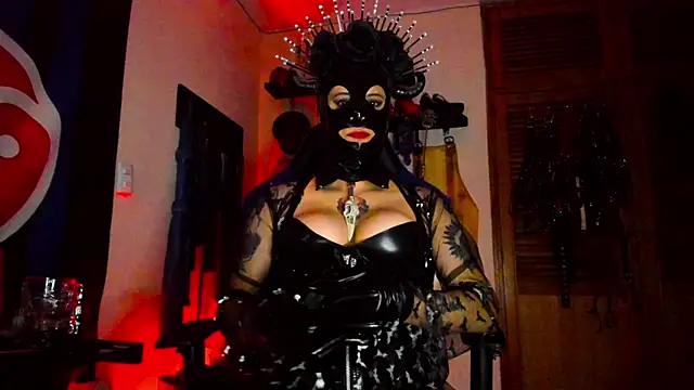 DominatrixBlue online show from January 2025 05:21:02 PM