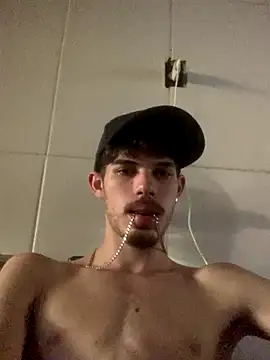 Snapshot of jaozinMg chatting on November 2025 08:10:01 PM jaozinMg online show from November 2025 08:10:01 PM