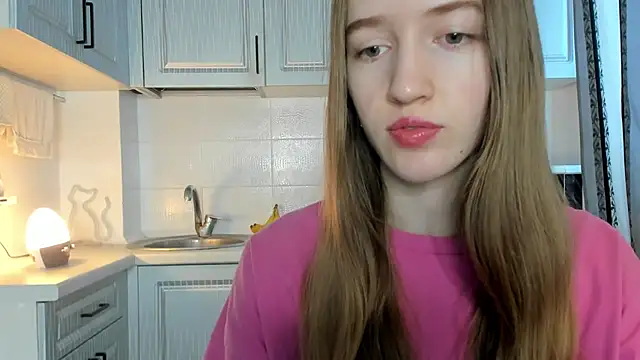 leslie my lovee online show from November 2025 08:40:01 AM