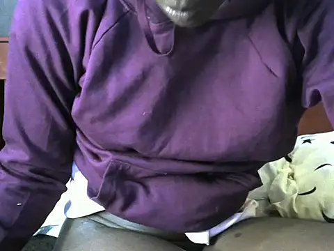 Snapshot of Cute_ninah chatting on October 2025 01:33:02 PM Cute ninah online show from October 2025 01:33:02 PM