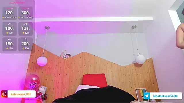 Snapshot of kate_evans1 chatting on February 2025 12:26:02 PM kate evans1 online show from February 2025 12:26:02 PM