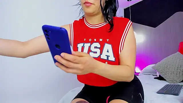 Snapshot of kate_evans1 chatting on October 2025 07:18:01 AM kate evans1 online show from October 2025 07:18:01 AM