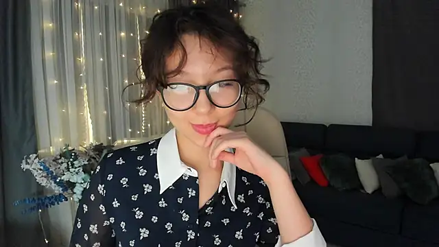 AgnieszkaBanana online show from March 2025 07:41:01 AM