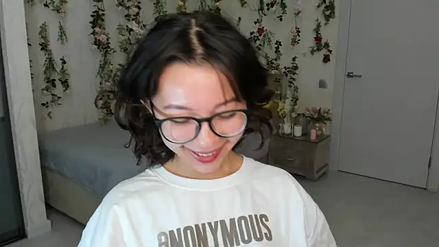 AgnieszkaBanana online show from September 2025 04:03:01 AM