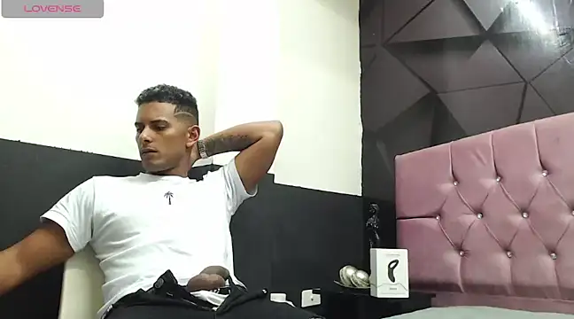 Chris Dick23 online show from December 2024 08:53:02 AM