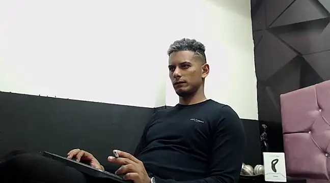 Chris Dick23 online show from December 2024 10:12:02 AM