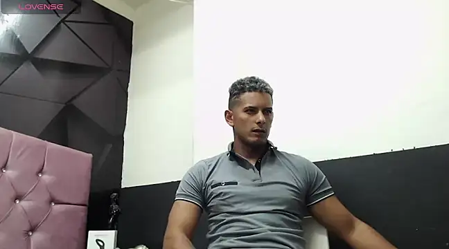 Chris Dick23 online show from December 2024 05:12:02 AM