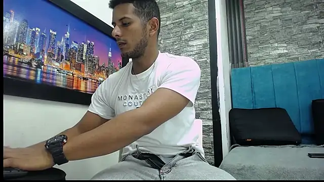 Snapshot of Chris_Dick23 chatting on March 2026 04:29:01 AM Chris Dick23 online show from March 2026 04:29:01 AM