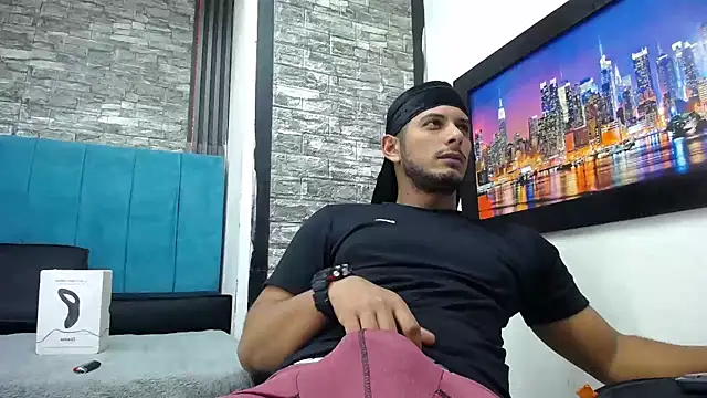 Snapshot of Chris_Dick23 chatting on March 2026 04:28:02 AM Chris Dick23 online show from March 2026 04:28:02 AM