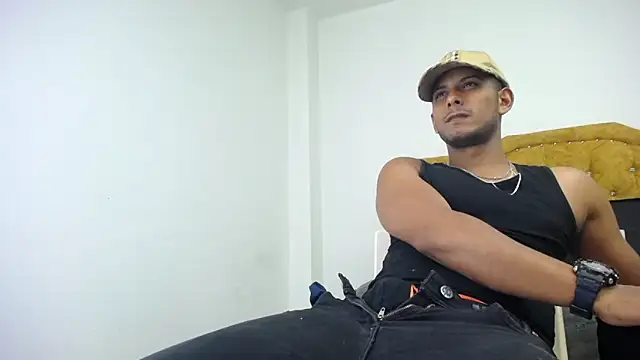 Chris Dick23 online show from April 2026 03:30:02 AM