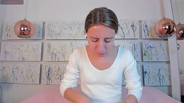 Miiaa doll online show from March 2025 11:52:01 AM