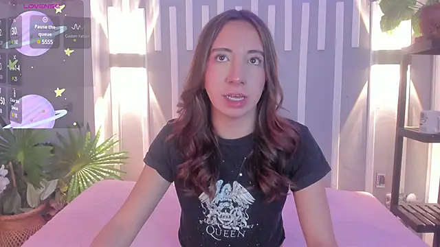 Miiaa doll online show from March 2025 03:35:02 PM