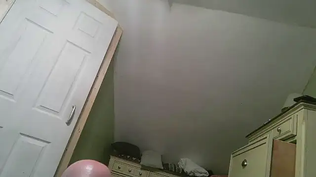 Snapshot of Kinkster615 chatting on February 2025 02:50:01 AM Kinkster615 online show from February 2025 02:50:01 AM