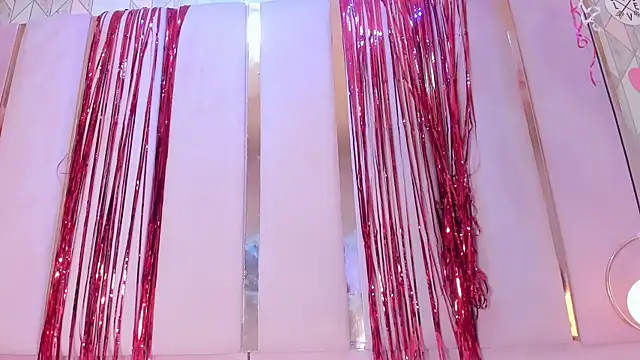 Snapshot of AlinaSweett chatting on February 2025 02:12:02 AM AlinaSweett online show from February 2025 02:12:02 AM