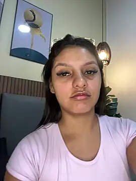 NicolleeEvanss online show from July 2026 10:32:02 AM