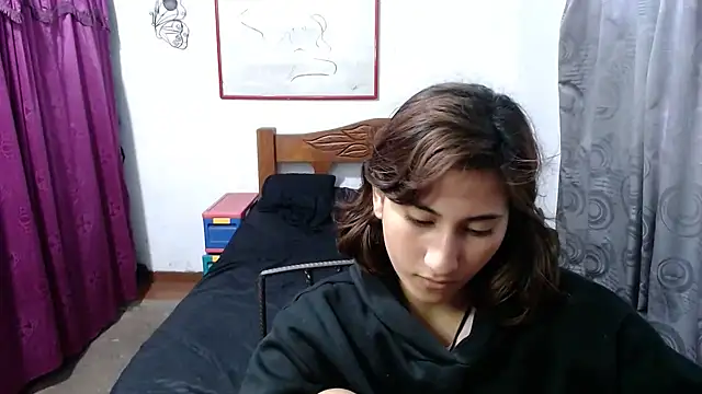 LadyMilk003 online show from December 2024 06:34:02 PM