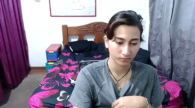 LadyMilk003 online show from January 2025 07:21:01 PM