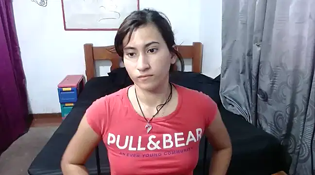 LadyMilk003 online show from February 2025 03:38:01 PM