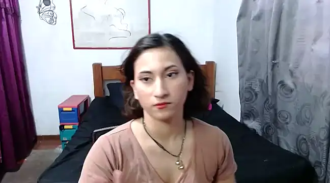 LadyMilk003 online show from February 2025 03:32:01 PM